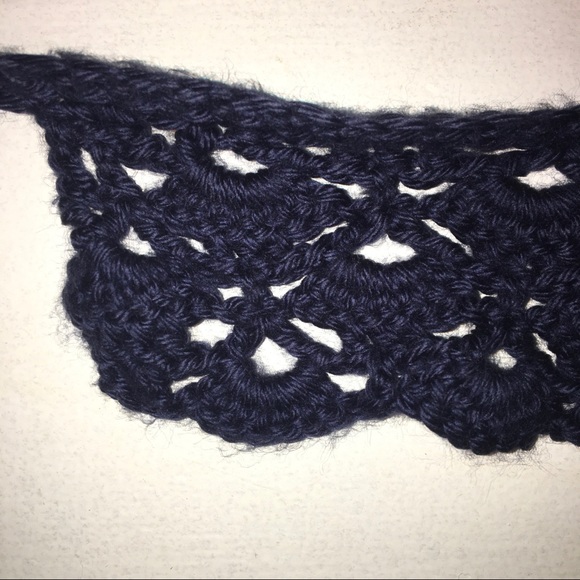 Handmade red white and blue crochet crop top - Picture 5 of 6